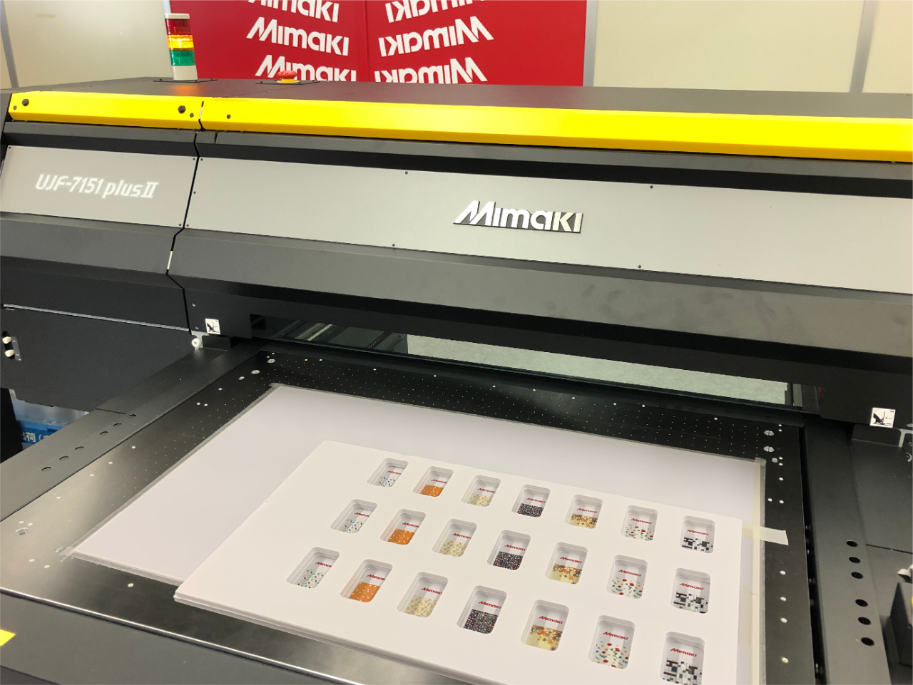 Mimaki文具定制与环保生产示意