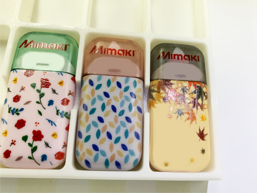 使用Mimaki治具实现多件文具批量打印